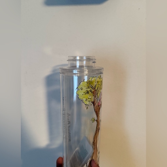 Winnie the Pooh water bottle - Picture 8 of 8